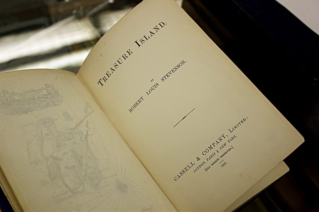 Interview with JOHN KING, owner of John K. King Used & Rare Books in Detroit - 057