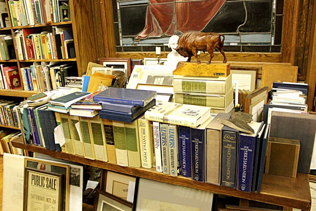 Interview with JOHN KING, owner of John K. King Used & Rare Books in Detroit - 062