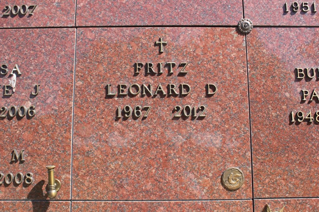 In Nine Kinds of Pain: A Tribute to the Gritty Detroitica Legacy of Detroit Author LENNY FRITZ - IMG 7824