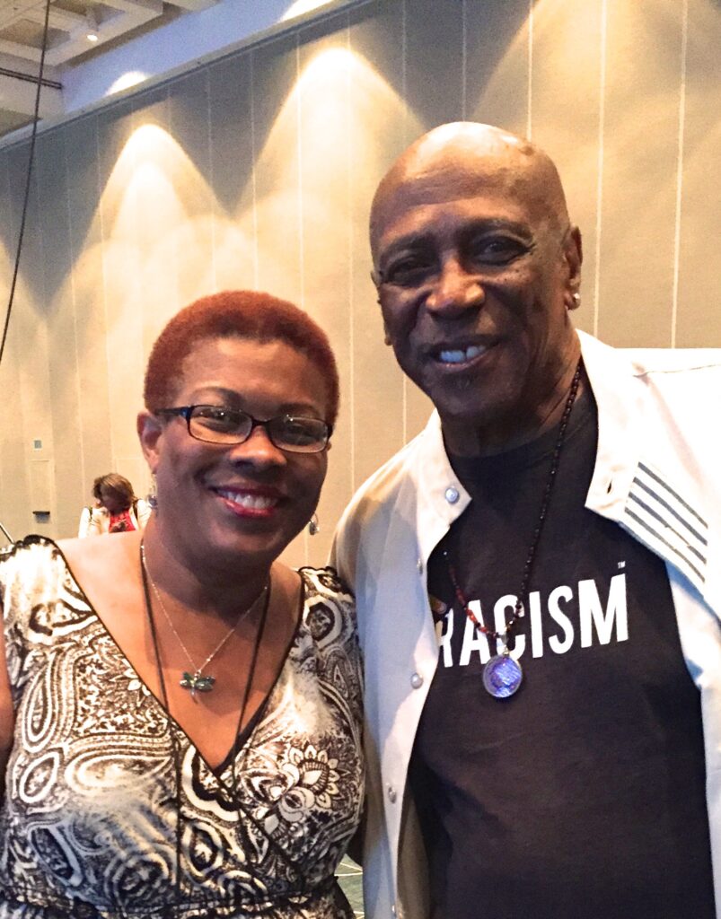 ROCHELLE RILEY Discusses Her New Book 'That They Lived' Image 17 ROCHELLE RILEY Discusses Her New Book 'That They Lived' - IMG 0872