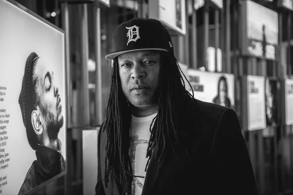 Exclusive Interview: Detroit author Shaka Senghor discusses February opening of the Shaka Senghor Literary Lounge inside Michigan Central Station Image 6 Exclusive Interview: Detroit author Shaka Senghor discusses February opening of the Shaka Senghor Literary Lounge inside Michigan Central Station - Detroit author Shaka Senghor photo by Aaron Jay