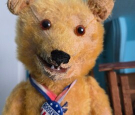 Detroit collector Tracy Aldrich & her one-of-a-kind collection: monsters, magic, vintage toys, books, art, spookshow memorabilia, and more! Image 134 Detroit collector Tracy Aldrich & her one-of-a-kind collection: monsters, magic, vintage toys, books, art, spookshow memorabilia, and more! -